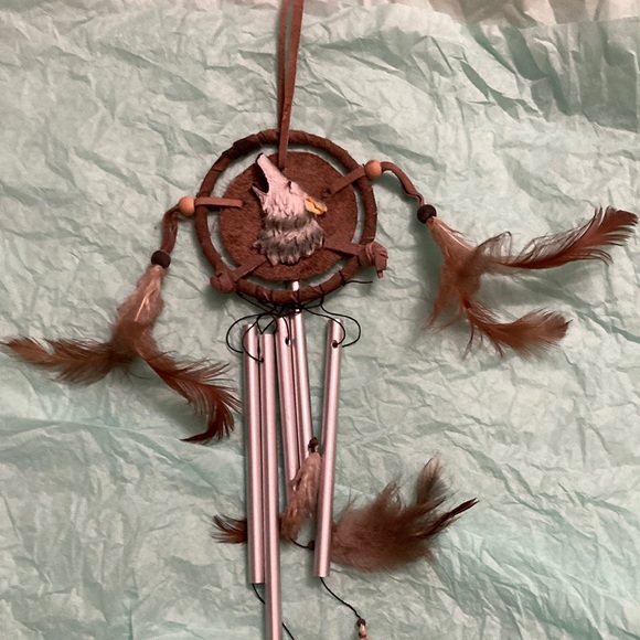 Chimes - Picture 1 of 4